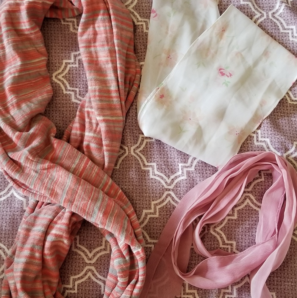 Lot of 3 spring/summer scarves